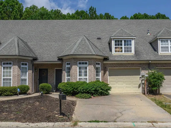 548 Reach Dr, Birmingham, AL 35242