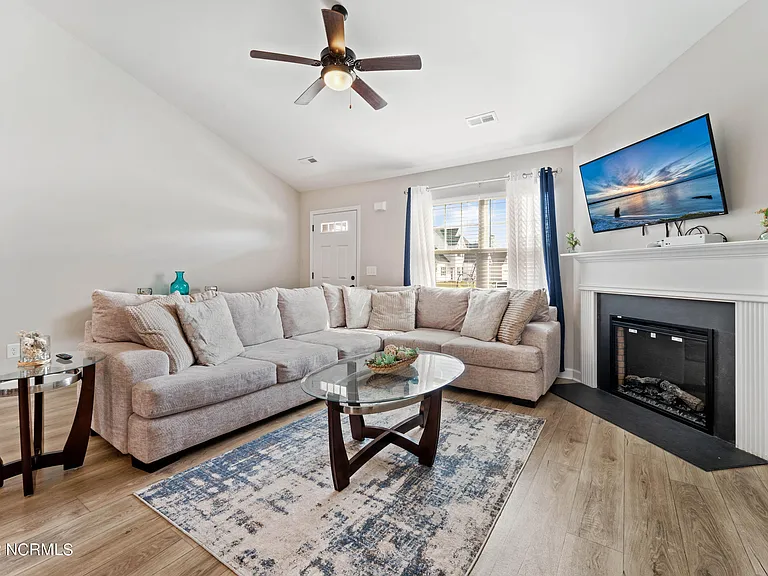206 Bodmin Ct — Photo 8