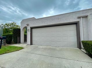 6643 Reservoir Ln, San Diego, CA 92115