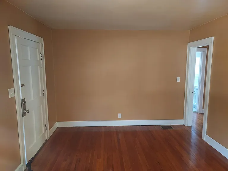 3324 Fairmont Blvd — Photo 10