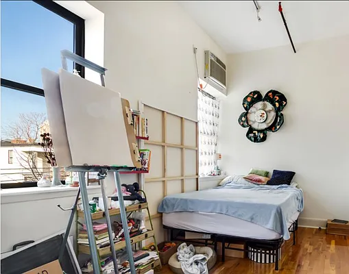 Rented by Compass | media 38