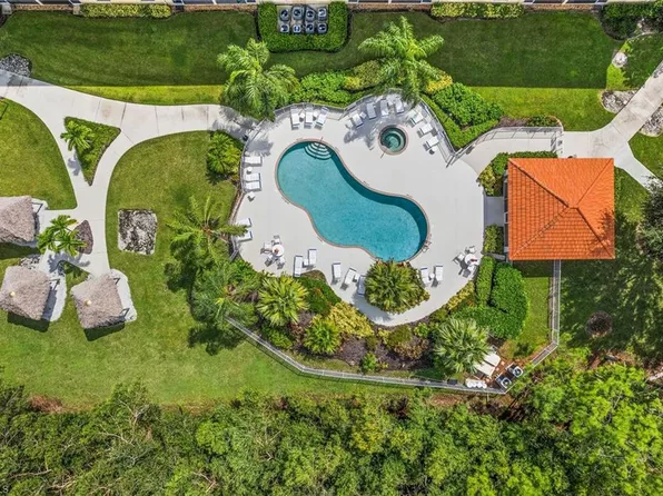 9165 Celeste DR #3-104, NAPLES, FL 34113
