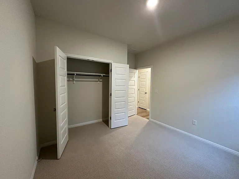 Bedroom III closet