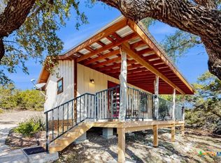 961 Buttercup Ln, Wimberley, TX 78676