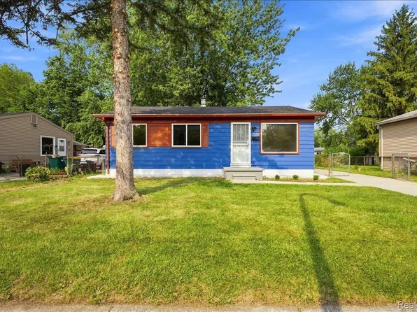 15432 Orchard St, Romulus, MI 48174