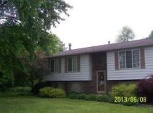 134 Shenango Rd, New Castle, PA 16105
