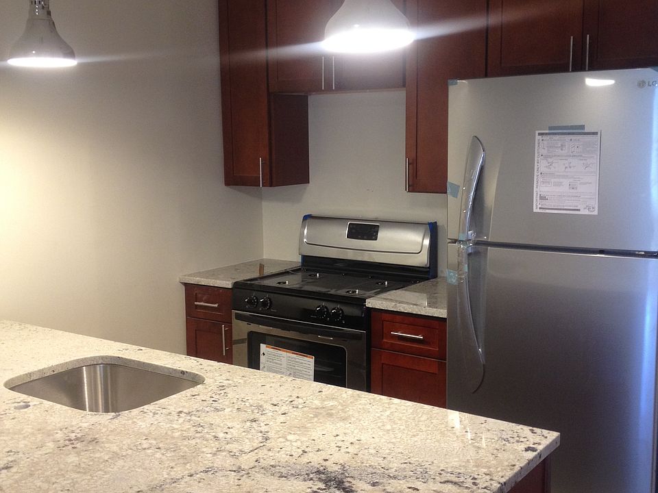 1st image of 1421 Saint Marks Ave APT 3