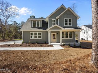2417 Sunset Harbor Rd SE, Bolivia, NC 28422