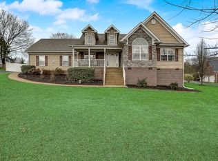 1105 Stonehenge Ct, Columbia, TN 38401