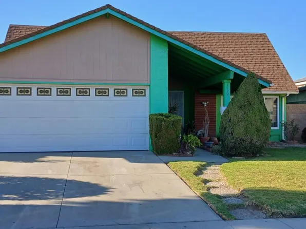 1129 E Helmick St, Carson, CA 90746