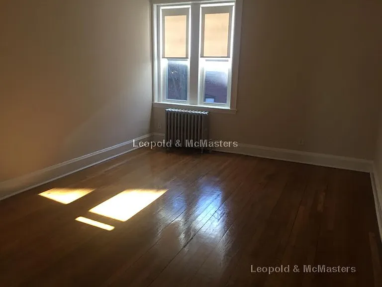 12 Short St #5 — Photo 19