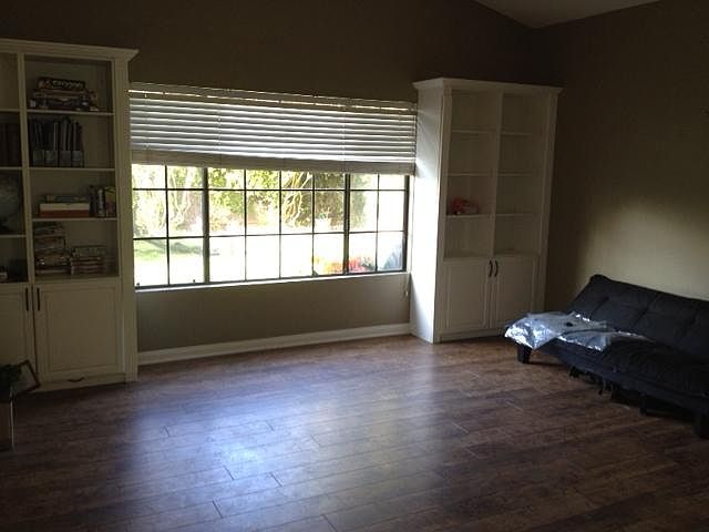 2nd image of 748 Summersong Ln