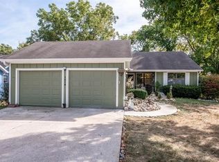 1210 Hampton Dr, Platte City, MO 64079