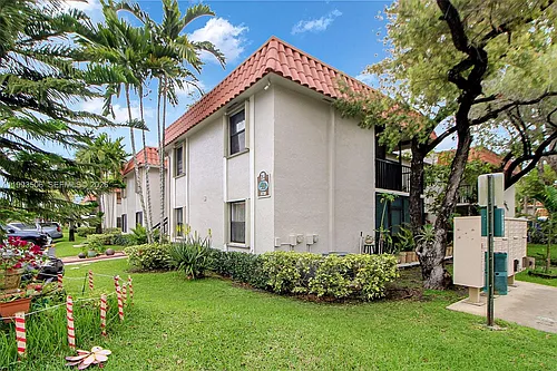 9730 Hammocks Blvd #203-28 Photo 1
