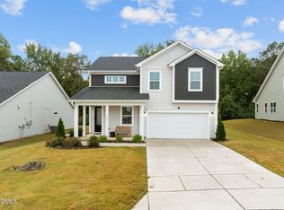 128 Davinhall Dr, Fuquay Varina, NC 27526