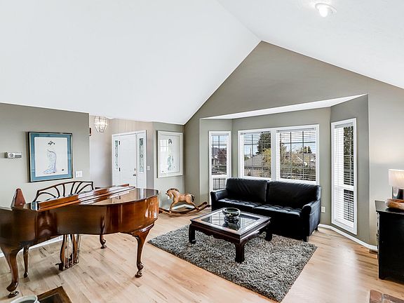 5th image of 5521 S Glendora Dr