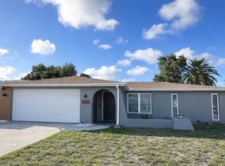 7311 Mayfield Dr, Port Richey, FL 34668