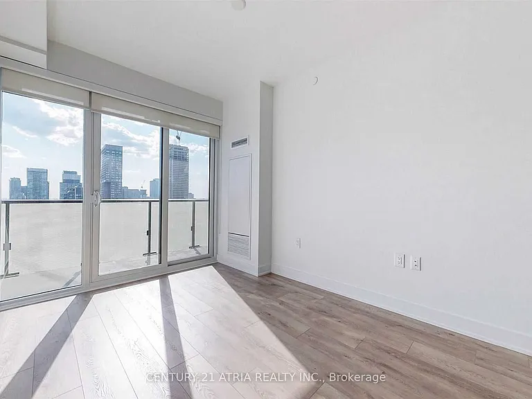 575 Bloor St E #3211 — Photo 13