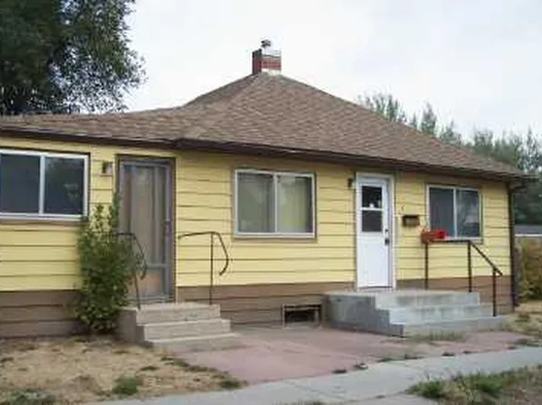 511 E 3rd St, Gillette, WY 82716