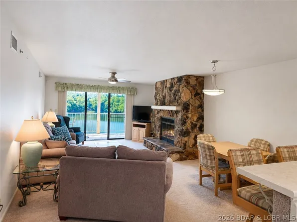 611 Lazy Days Rd APT D1, Osage Beach, MO 65065