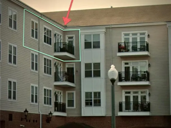 670 Town Center Dr Unit 405, Newport News, VA 23606