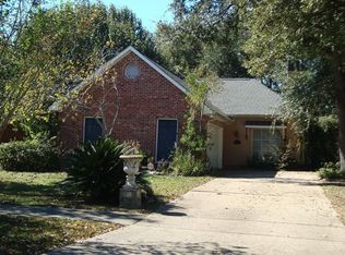 1724 Stonegate Ct, Baton Rouge, LA 70815