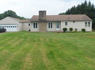 301 Oak Dr, Kittanning, PA 16201