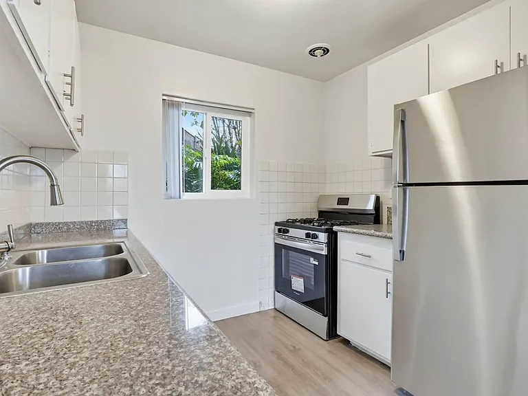 660S Garfiled — Photo 32
