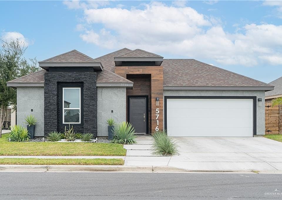 1st image of 5716 Pelican Ave