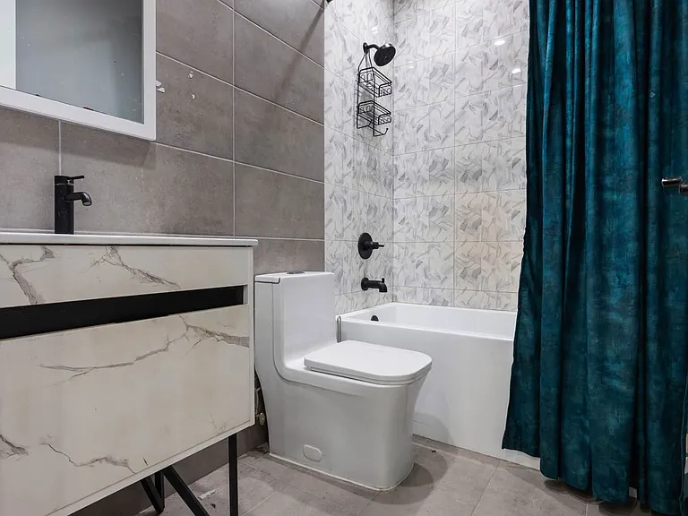 1757 Brooklyn Ave #2B — Photo 11