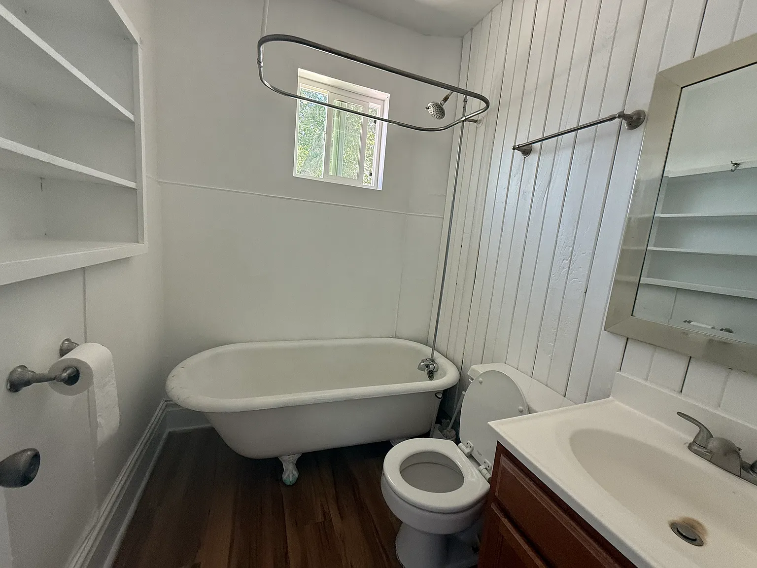 2 bed, 1400 sqft, $1,850 — Photo 4