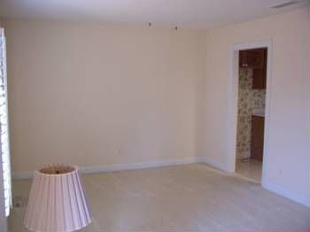 4th image of 31 Pioneer Park Pl