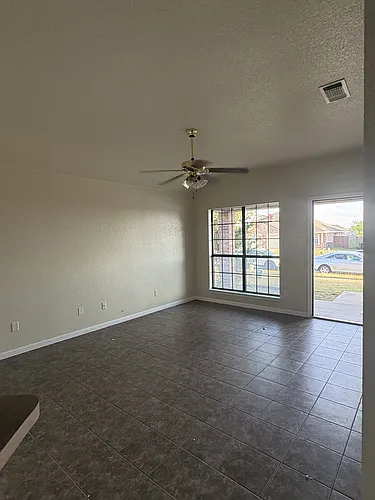 1207 Cinch Dr #B Photo 1