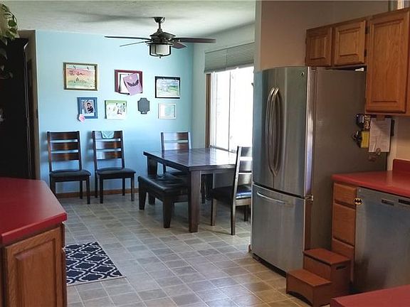 2nd image of 1681 Tiamo Ln