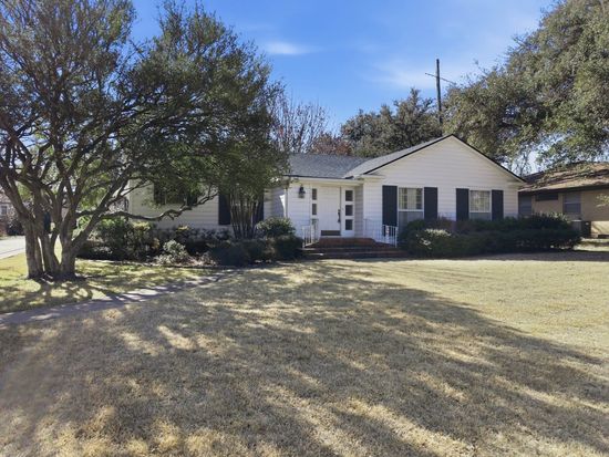 302 Carr St, Hillsboro, TX 76645
