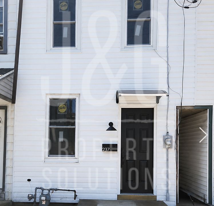 1st image of 237 S Partridge St