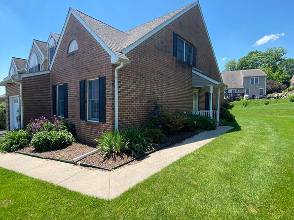 472 Hillside Dr