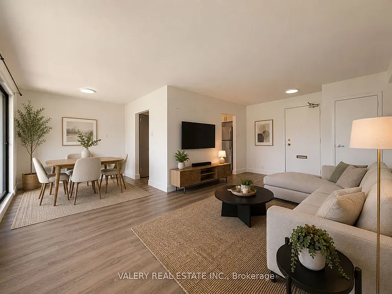 671 Woolwich St #208 — Photo 4