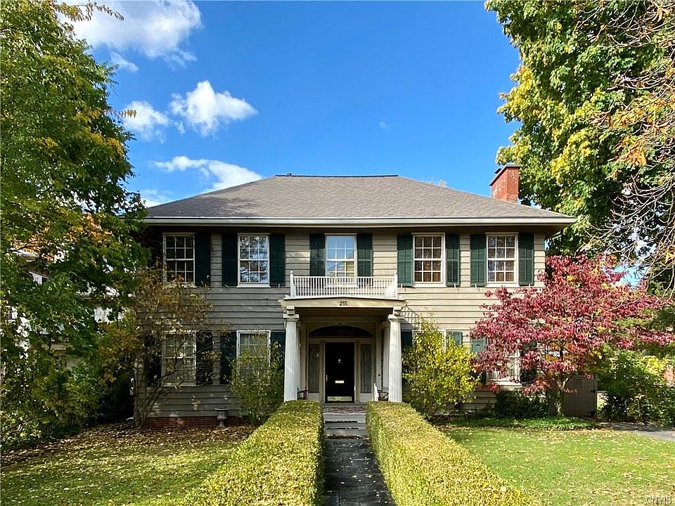 1st image of 215 Highland Ave