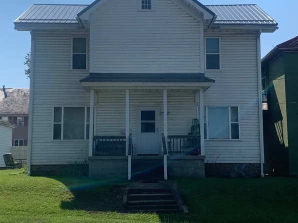 607 E Mahoning St, Punxsutawney, PA 15767