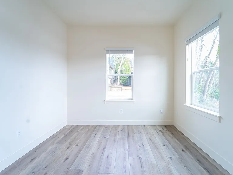 Capitol Hill Apartments — Photo 50