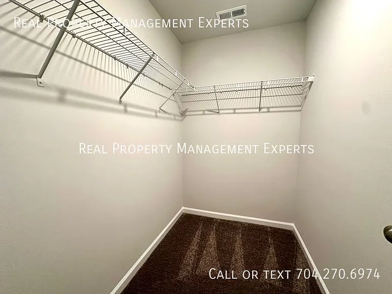 8197 McCormick St — Photo 17