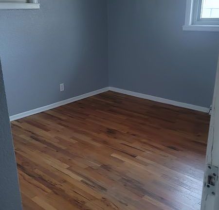 2nd image of 8710 Faraday St