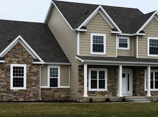 3454 Badger Ct, Valparaiso, IN 46383