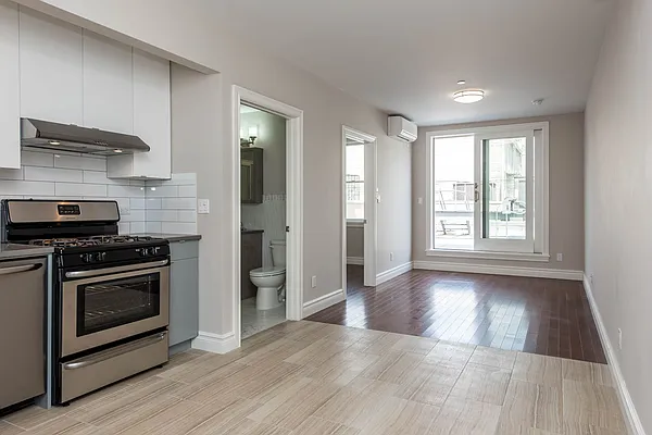 Rented by Nooklyn NYC LLC | media 26