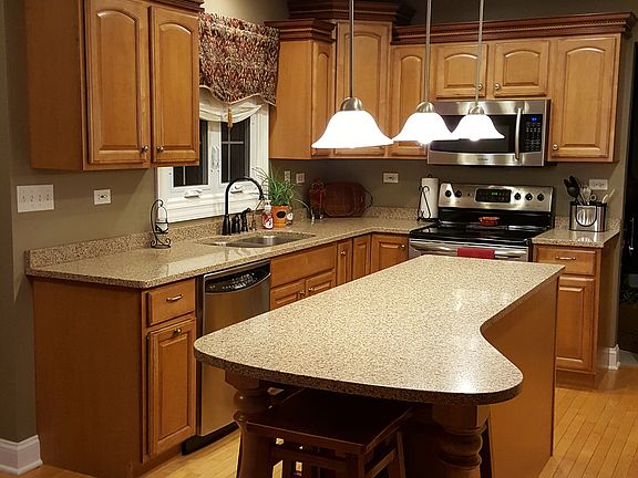 3rd image of 22258 Pembrook Dr