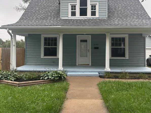 2102 S Magnolia St, Sioux City, IA 51106