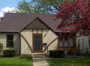 634 17th Ave N, South Saint Paul, MN 55075