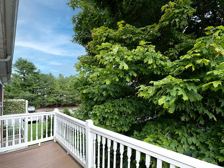 Fairfield Sunrise Gardens at Bohemia — Photo 30