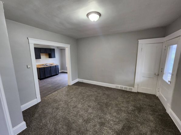 934 Alhambra Rd #2